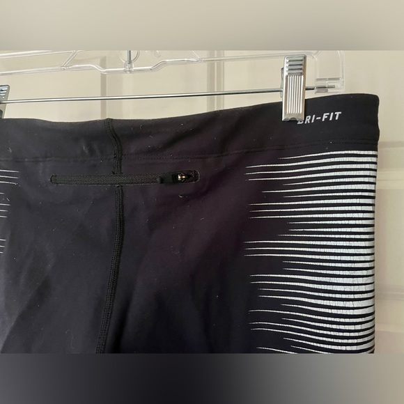 Nike Womens Running Tights - Black - Large - Reflective Glow in Dark - Dri-Fit - Picture 4 of 5